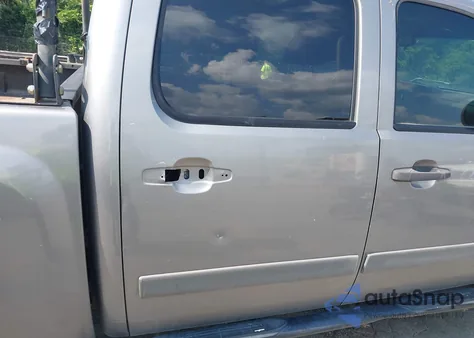 2008 Chevrolet Silverado 1500 Ls из США, поврежденный, VIN 2GCEC13C981103636